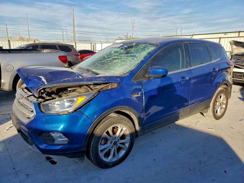 FORD ESCAPE SE 2019 with VIN 1FMCU0GD1KUB34601 - Photo from auction
