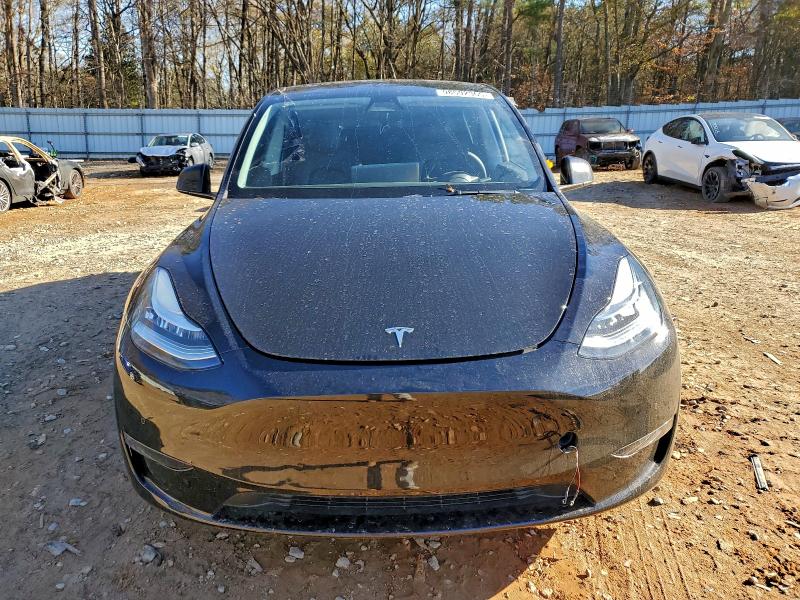 Photo 5 from auction – 2021 TESLA MODEL Y with VIN 5YJYGDEE7MF233245