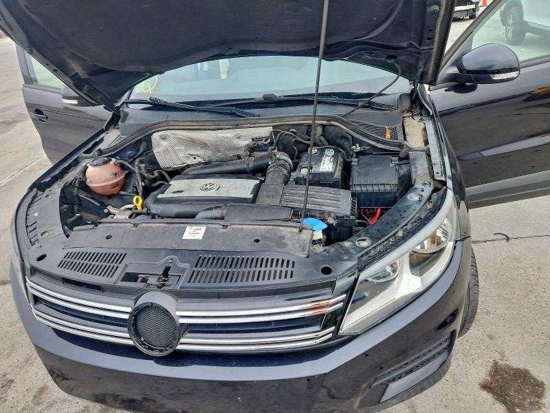 Photo 12 from auction – 2018 VOLKSWAGEN TIGUAN LIM with VIN WVGAV7AX2JK000562