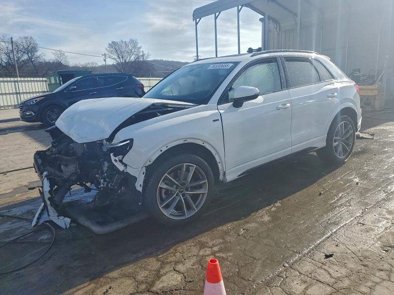 صورة رقم 1 من المزاد - 2024 AUDI Q3 مع VIN WA1EECF38R1147016