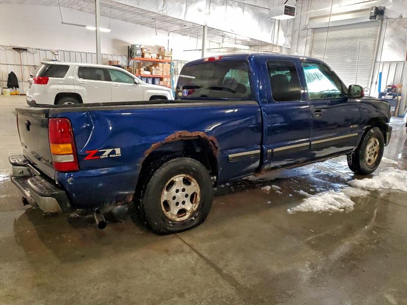 Photo 3 from auction – 2001 CHEVROLET 1500 with VIN 2GCEK19T211148143