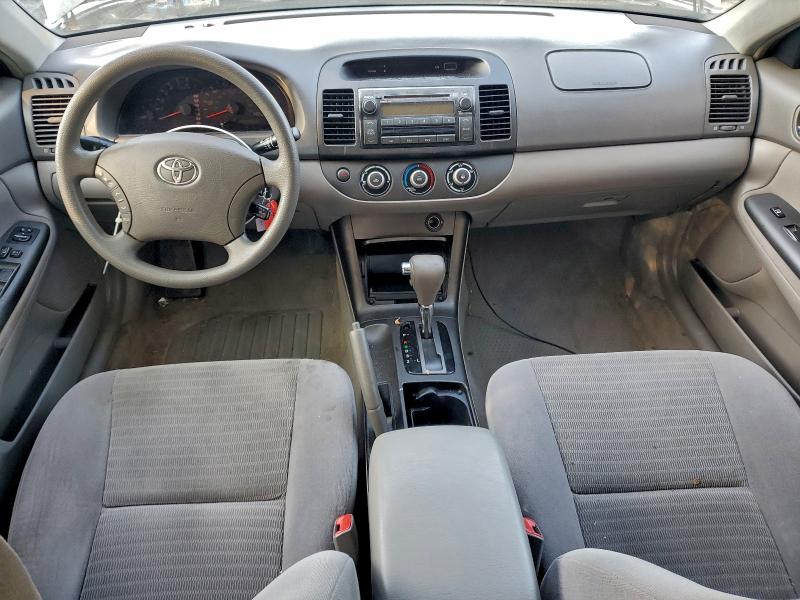 Photo 8 from auction – 2005 TOYOTA CAMRY LE with VIN 4T1BE32K05U632552