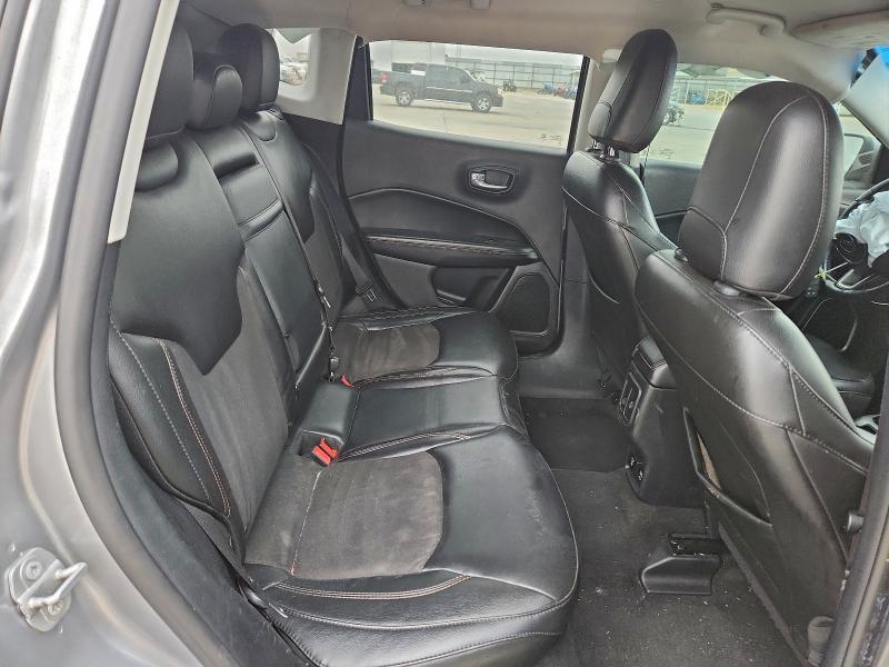 Photo 11 from auction – 2018 JEEP COMPASS with VIN 3C4NJDBB0JT282489