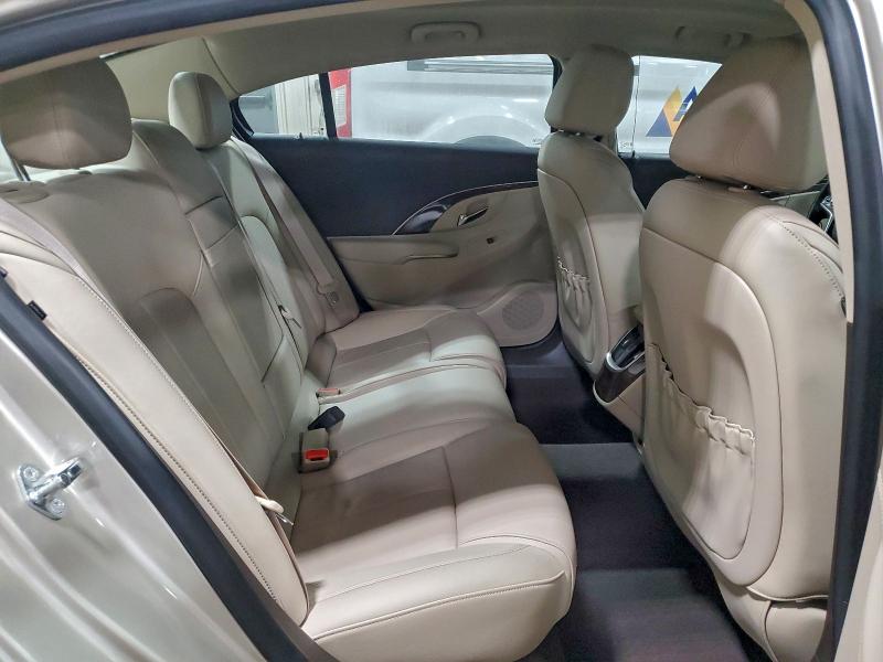 Photo 10 from auction – 2016 BUICK LACROSSE with VIN 1G4GB5G37GF100234
