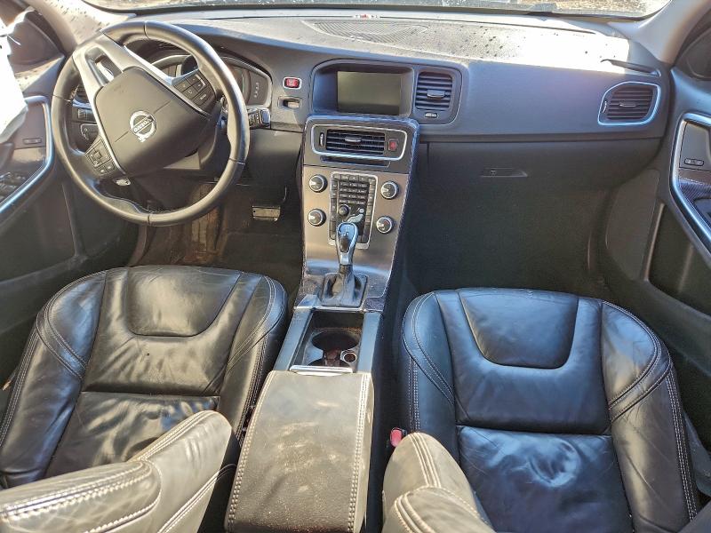 Photo 8 from auction – 2014 VOLVO S60 T6 with VIN YV1902FH2E2281854