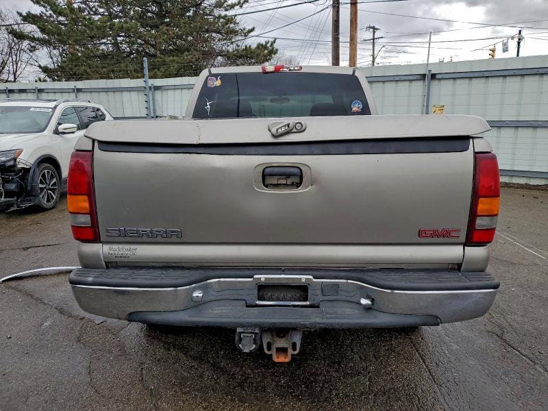 Zdjęcie 6 z aukcji – 2002 GMC NEW SIERRA z VIN 1GTEK19T92E219841