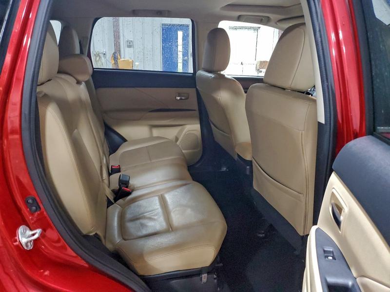 Photo 11 from auction – 2018 MITSUBISHI OUTLANDER with VIN JA4JZ4AX8JZ000381