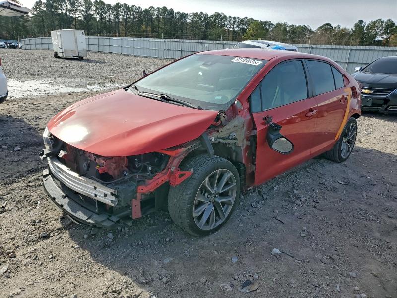 TOYOTA COROLLA LE 2020 with VIN 5YFEPRAE2LP143428 - Photo from auction