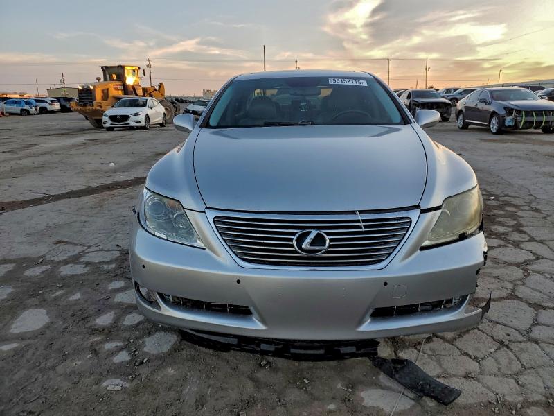 Photo 5 from auction – 2007 LEXUS LS 460 with VIN JTHBL46F275024363