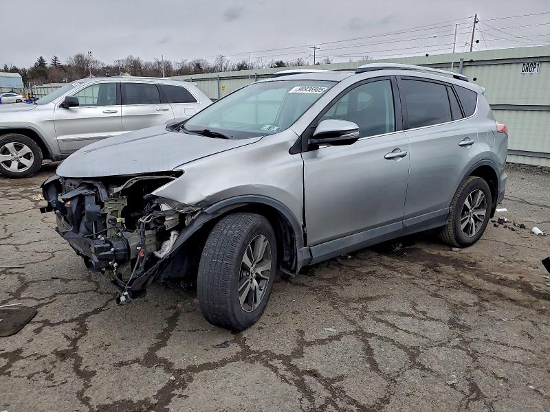 TOYOTA RAV4 XLE 2016 with VIN 2T3RFREV9GW476056 - Photo from auction