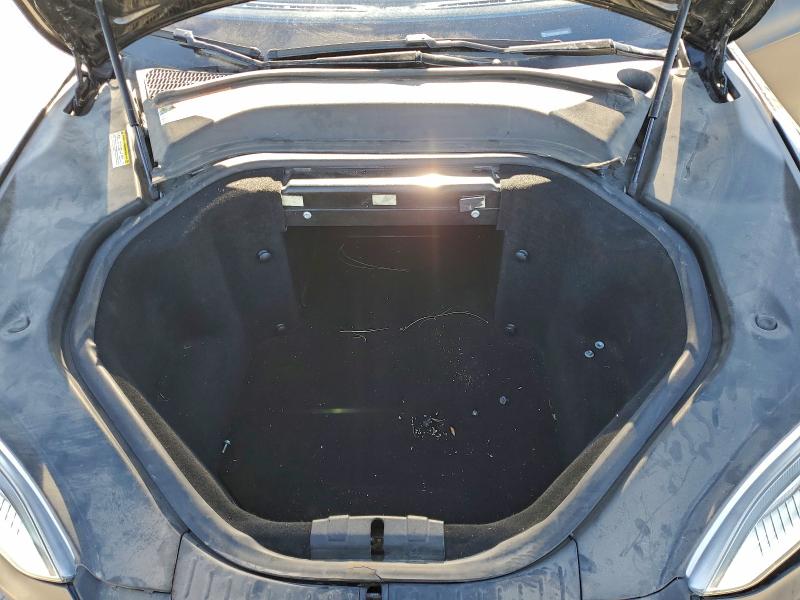 Photo 11 from auction – 2015 TESLA MODEL S with VIN 5YJSA1E16FF120263
