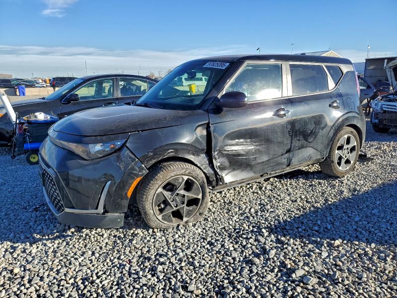 KIA SOUL 2023 with VIN KNDJ33AUXP7893441 - Photo from auction