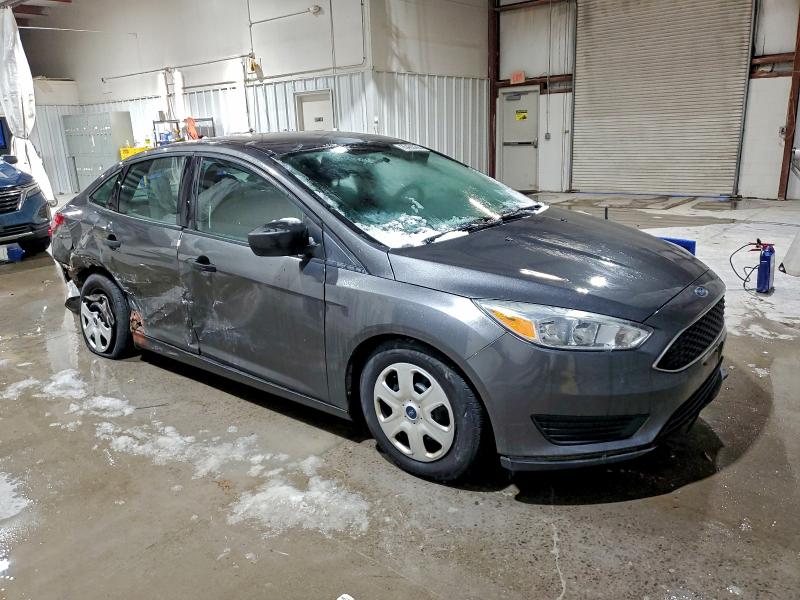Photo 4 from auction – 2016 FORD FOCUS S with VIN 1FADP3E28GL229307