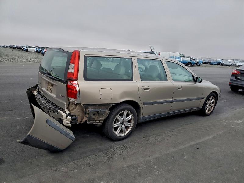 Photo 3 from auction – 2004 VOLVO V70 with VIN YV1SW61T842377005
