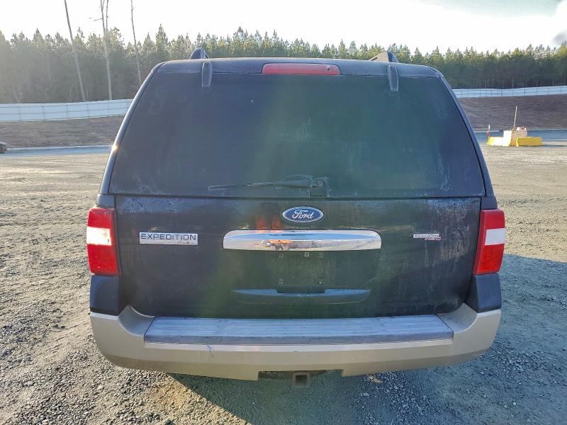 Photo 6 from auction – 2008 FORD EXPEDITION with VIN 1FMFU17598LA20002