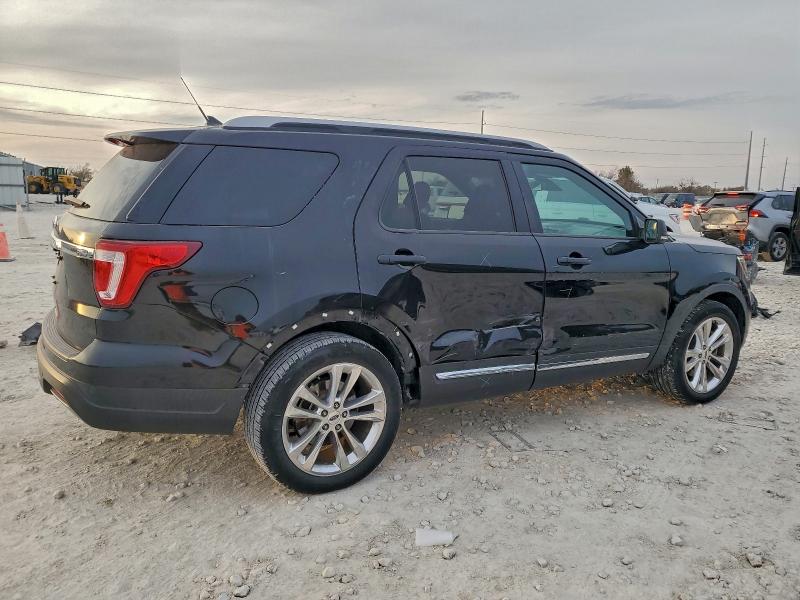 Photo 3 from auction – 2019 FORD EXPLORER X with VIN 1FM5K7D86KGA88339