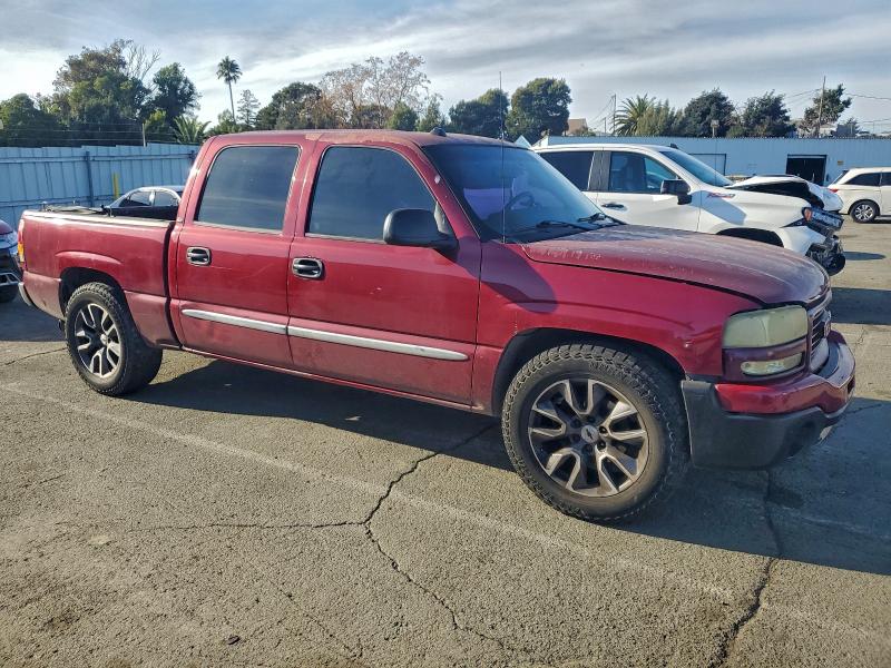 Photo 4 from auction – 2005 GMC NEW SIERRA with VIN 2GTEC13T351295373