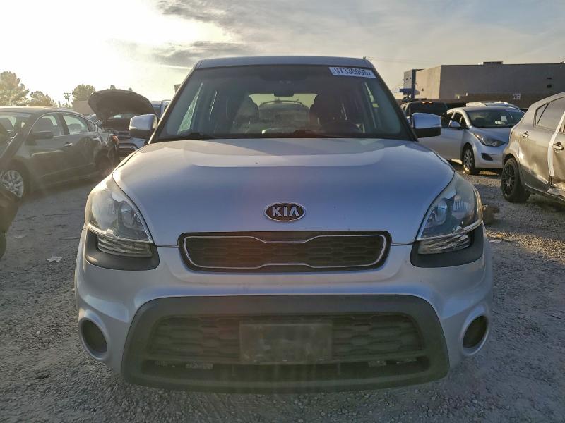 Photo 5 from auction – 2013 KIA SOUL + with VIN KNDJT2A62D7755223