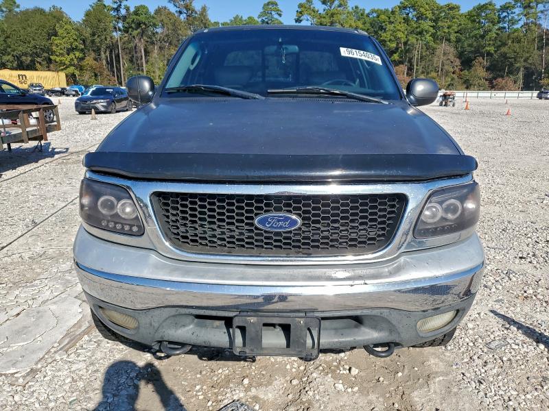 Photo 5 from auction – 2002 FORD F150 SUPER with VIN 1FTRW08L42KD36178