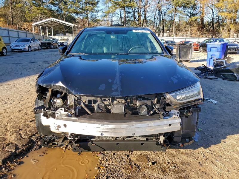 Photo 5 from auction – 2018 ACURA TLX with VIN 19UUB1F34JA000020
