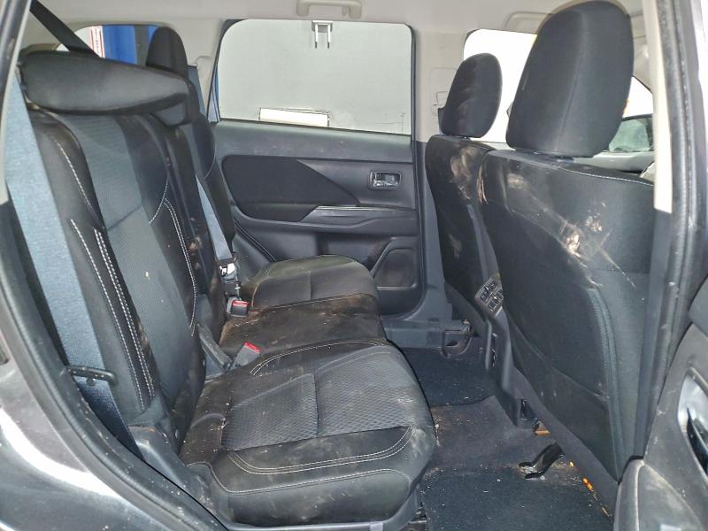 Photo 11 from auction – 2020 MITSUBISHI OUTLANDER with VIN JA4AZ2A34LJ600303