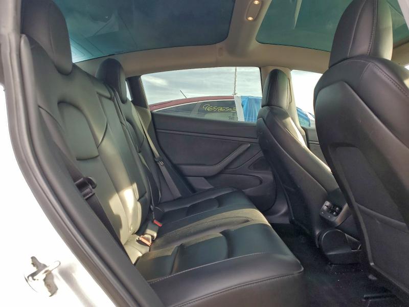 Photo 10 from auction – 2019 TESLA MODEL 3 with VIN 5YJ3E1EA1KF426337