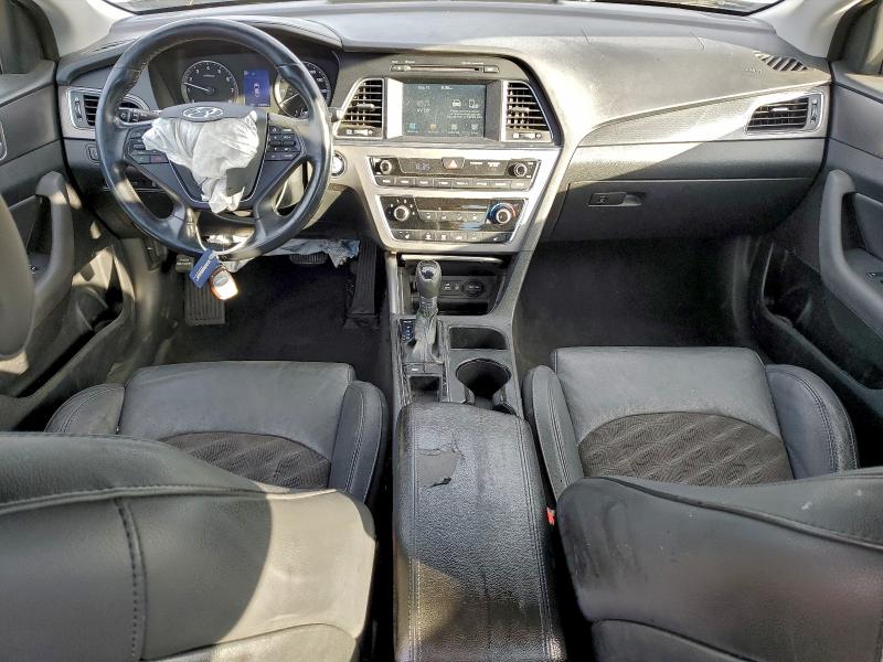 Photo 8 from auction – 2016 HYUNDAI SONATA SPO with VIN 5NPE34AF7GH398988