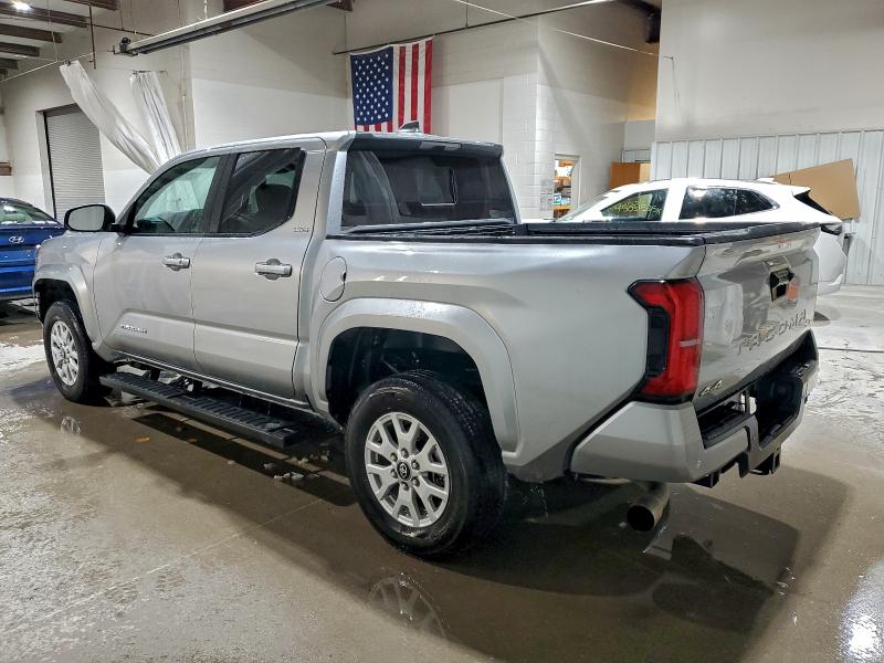 Photo 2 from auction – 2025 TOYOTA TACOMA DOU with VIN 3TMLB5JN6SM105575