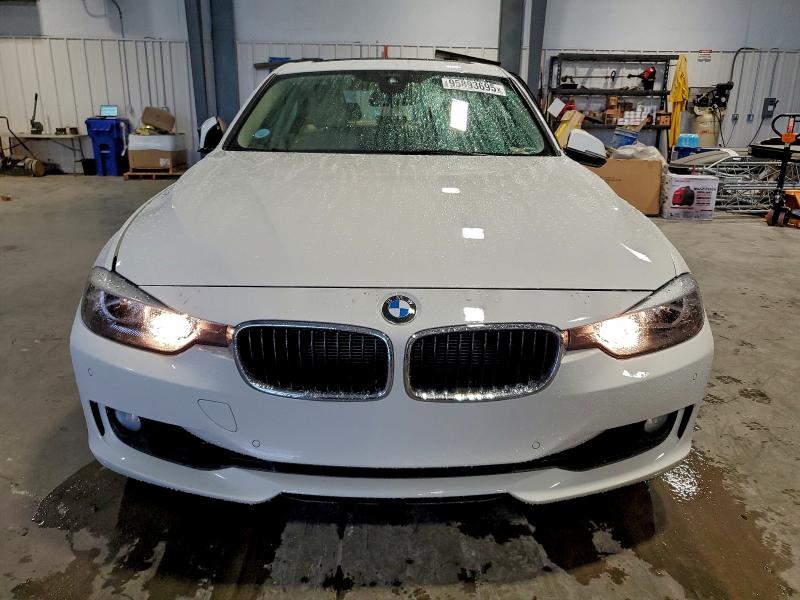 Photo 5 from auction – 2015 BMW 328 I with VIN WBA3A5G54FNP34707