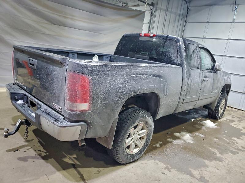 Photo 3 from auction – 2012 GMC SIERRA K15 with VIN 1GTR2VE73CZ152181