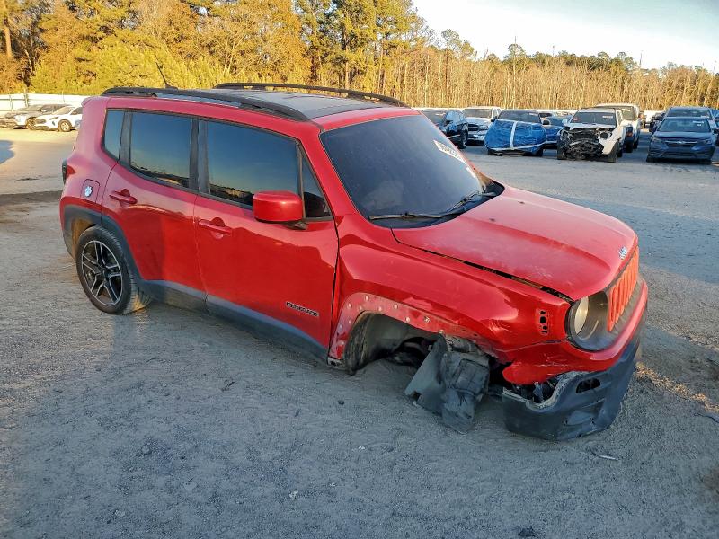 Photo 4 from auction – 2015 JEEP RENEGADE L with VIN ZACCJBBT6FPC33090