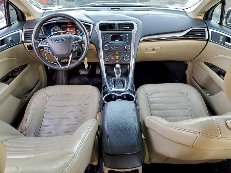 Photo 8 from auction – 2014 FORD FUSION SE with VIN 3FA6P0HD1ER257582