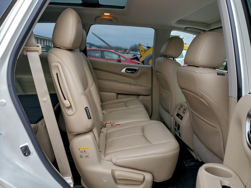 Photo 11 from auction – 2018 NISSAN PATHFINDER with VIN 5N1DR2MM1JC618388