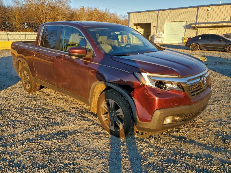 Photo 4 from auction – 2019 HONDA RIDGELINE with VIN 5FPYK3F68KB035598