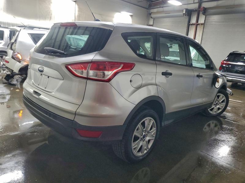 Photo 3 from auction – 2013 FORD ESCAPE S with VIN 1FMCU0F71DUB44463