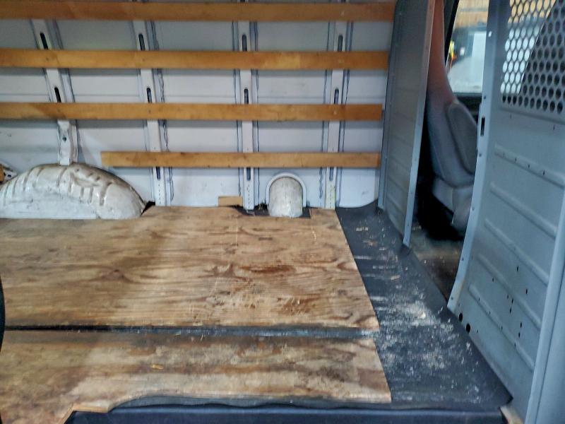 Photo 11 from auction – 2016 GMC SAVANA G25 with VIN 1GTW7AFFXG1904191