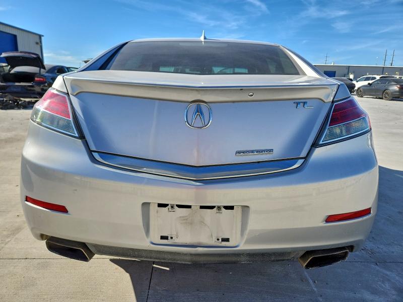 Photo 6 from auction – 2014 ACURA TL SE with VIN 19UUA8F39EA004405