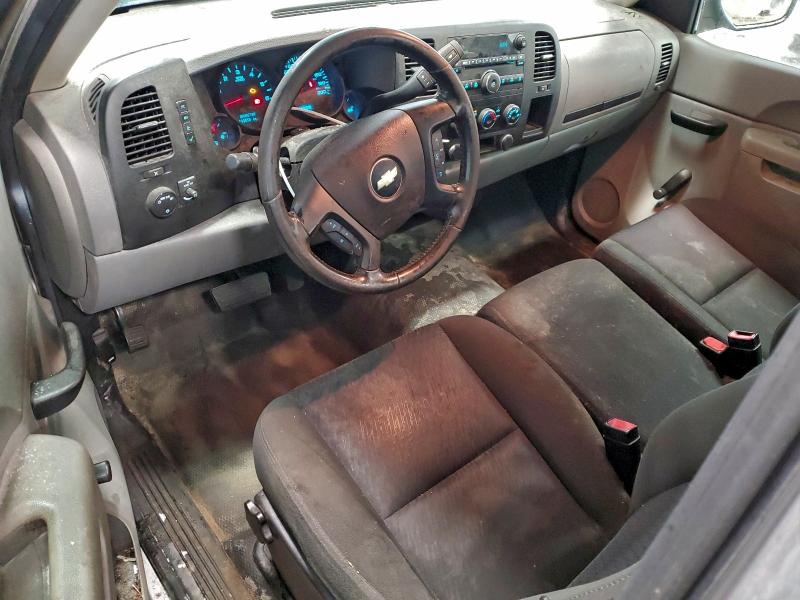 Photo 8 from auction – 2013 CHEVROLET SILVERADO with VIN 1GCNKPE01DZ410891