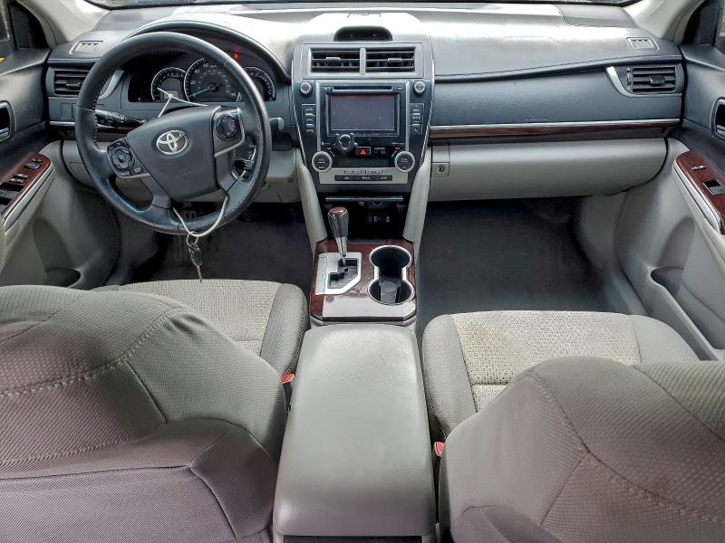 Photo 8 from auction – 2014 TOYOTA CAMRY L with VIN 4T4BF1FK8ER429099