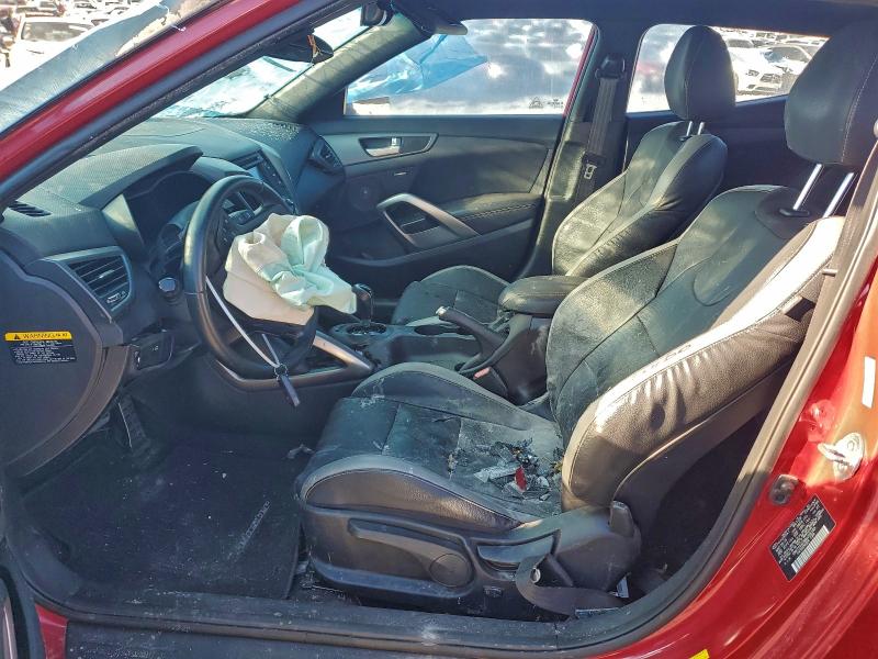 Photo 7 from auction – 2016 HYUNDAI VELOSTER T with VIN KMHTC6AE8GU295168