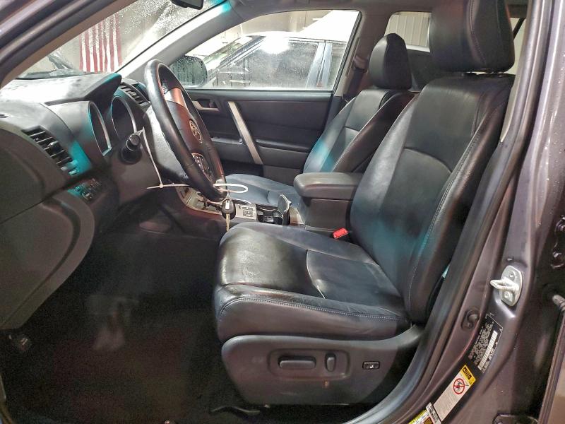 Photo 7 from auction – 2012 TOYOTA HIGHLANDER with VIN 5TDBK3EH5CS127332