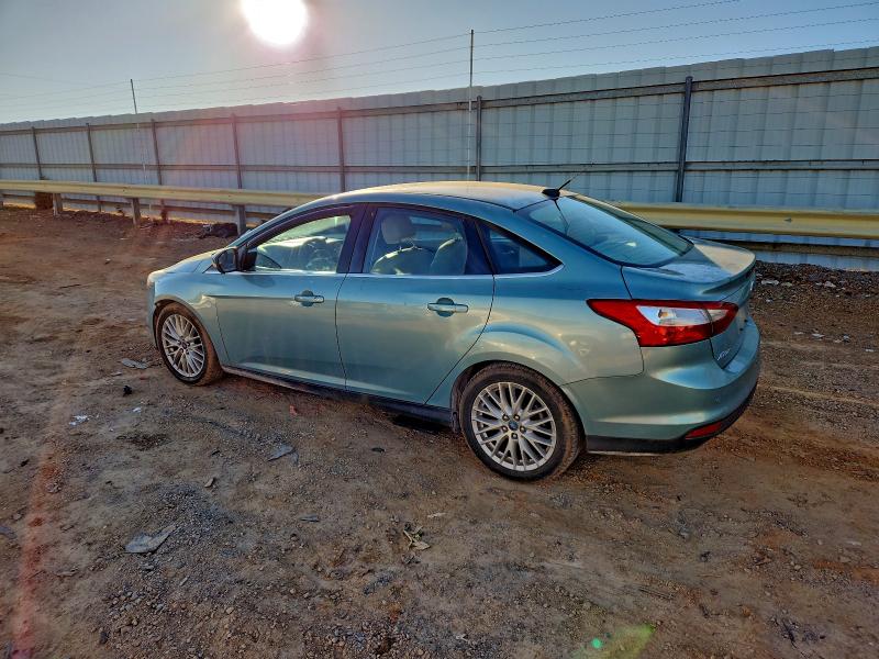 Photo 2 from auction – 2012 FORD FOCUS SEL with VIN 1FAHP3H22CL282818