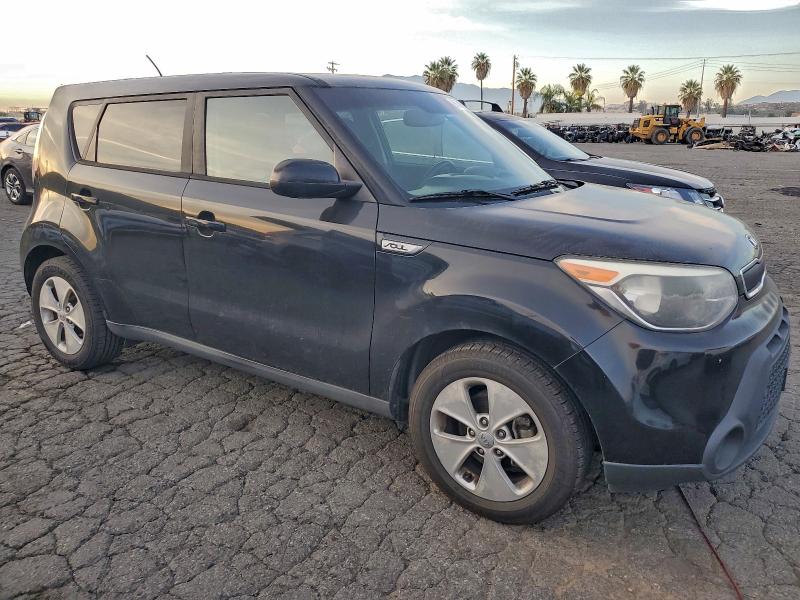 Photo 4 from auction – 2015 KIA SOUL with VIN KNDJN2A25F7755730