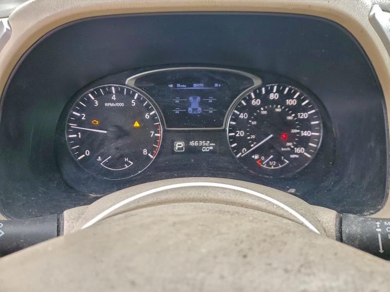 Photo 9 from auction – 2013 NISSAN PATHFINDER with VIN 5N1AR2MM1DC653178