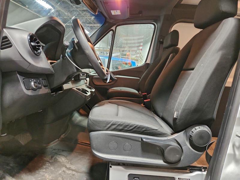 Photo 7 from auction – 2019 FREIGHTLINER SPRINTER 2 with VIN WDRPF0CD2KP158975
