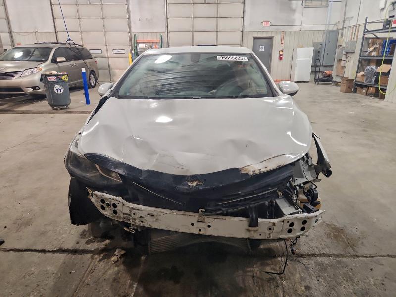 Photo 5 from auction – 2017 CHEVROLET CRUZE LT with VIN 3G1BE6SM3HS586591