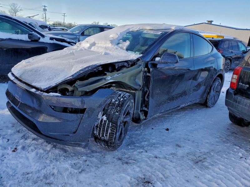 TESLA MODEL Y 2026 with VIN 7SAYGDEE7TA397299 - Photo from auction