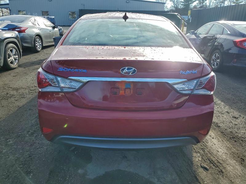 Фото 6 с аукциона – 2012 HYUNDAI SONATA HYB с VIN KMHEC4A41CA035940