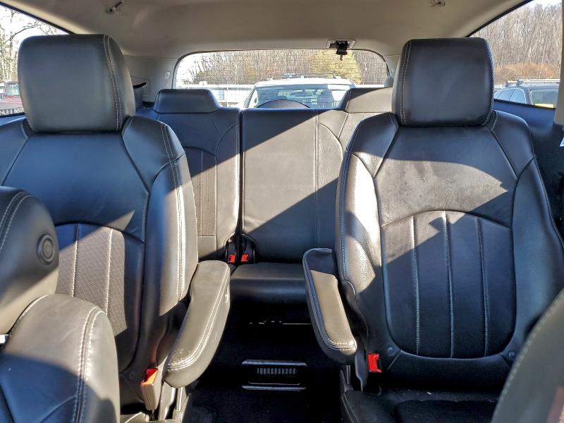 Photo 10 from auction – 2015 BUICK ENCLAVE with VIN 5GAKVCKD6FJ186319