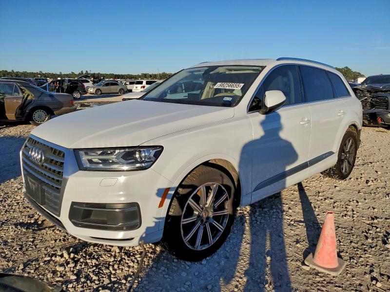 AUDI Q7 PREMIUM 2018 with VIN WA1LHAF76JD001657 - Photo from auction